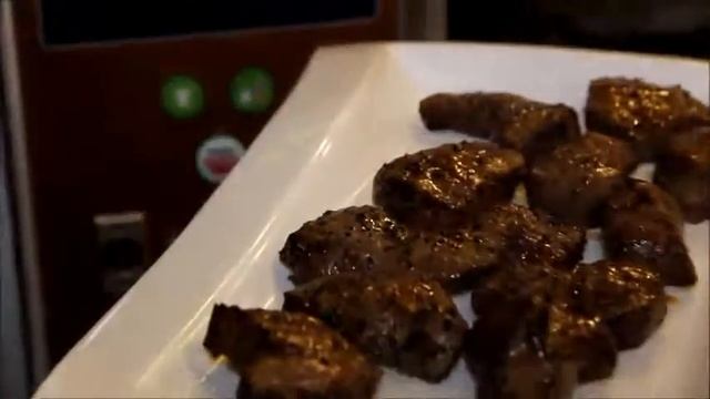Lainox Combi Oven - Tenderloin Steak served with Bearanaise Sauce смотреть онлайн