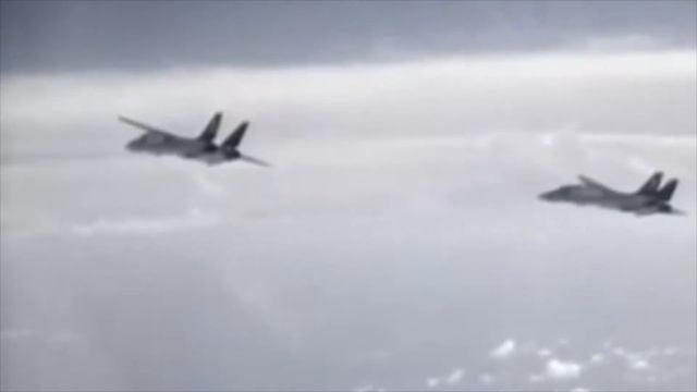F-14 Tomcat Vintage | Synthwave Edit смотреть онлайн