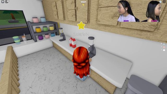 Kate cares for babies at Twilight Daycare! ? | Roblox Roleplay смотреть онлайн
