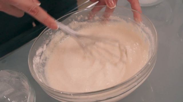 САМЫЕ ВКУСНЫЕ ВАФЛИ | Обзор вафельницы Kitfort KT-1643 смотреть онлайн