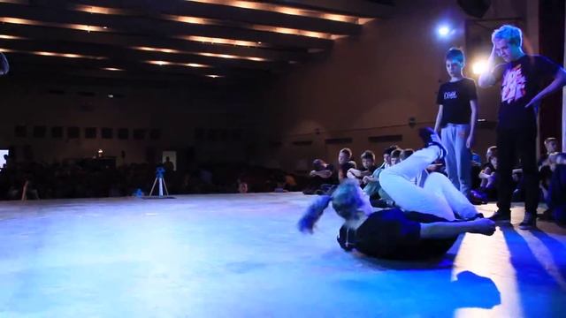 Нижегородская дружина VS DZ Rockerz (B-boy fest 2015) смотреть онлайн