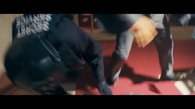 THE BEEKEEPER | Official Restricted Trailer смотреть онлайн