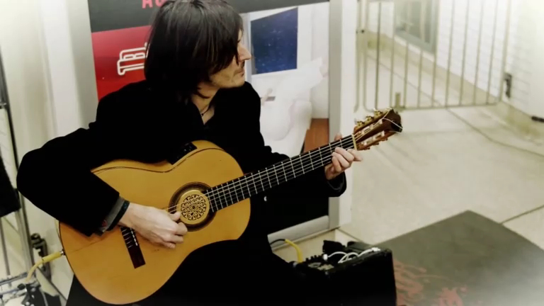 ИГРА ПРЕСТОЛОВ НА ГИТАРЕ ► Играет Саундтрек Из Знаменитого Сериала смотреть онлайн