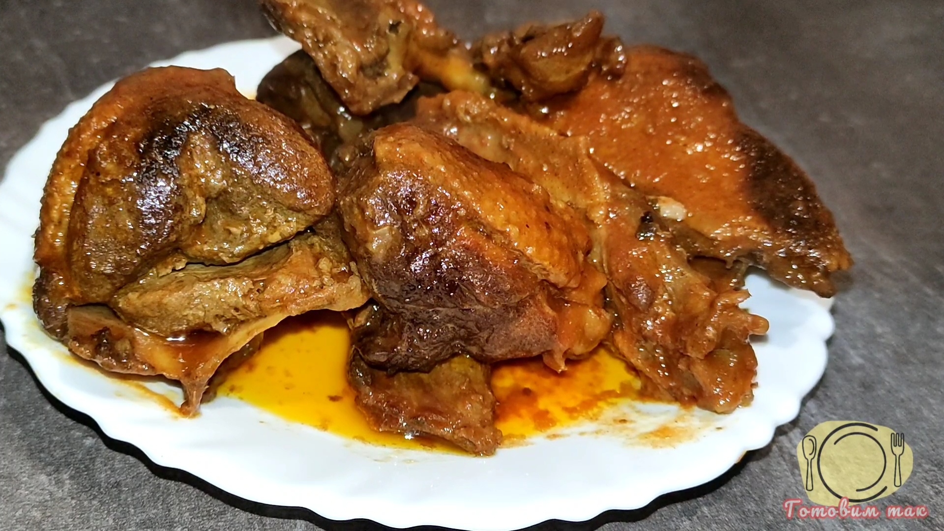 Жареная утка в томатном соусе. Идеальный рецепт для любого гарнира