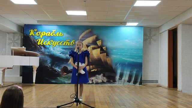 "Почему не спит сова" А.Ольханский - поёт Жукова Анна(8 лет) смотреть онлайн