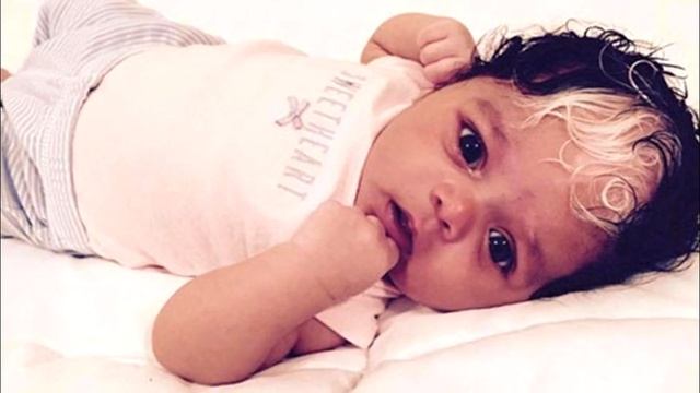 Увидев дочь, мама не на шутку испугалась! Самое интересное ждало впереди! смотреть онлайн