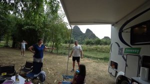 СЕМЬЕЙ В МИНИ ПУТЕШЕСТВИЕ ПО КИТАЮ 2023 | АВТОДОМ С ВАСИЛЬЕВЫМИ