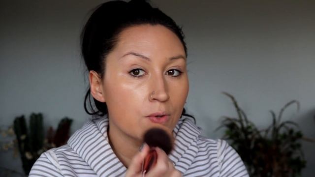 Loreal Age Perfect Concealer, Powder Foundation, & Blush Review | Vanessa Elle смотреть онлайн