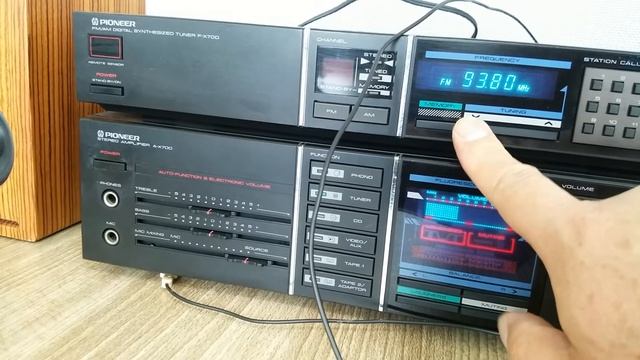 (오디오퍼브 글의 보강 콘텐츠) Pioneer F-X700 tuner and A-X700 integrated amplifier; - www.audioPUB.co.kr смотреть онлайн