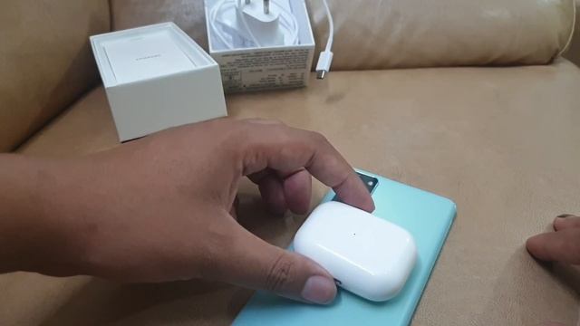 Samsung Galaxy S20 FE 5G UnBoxing @SamsungIndia смотреть онлайн