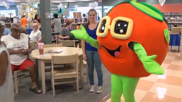 Mr Orange Feelin' Groovy at the Orange Public Library.......tsrgp смотреть онлайн