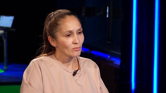 В лицей и гимназию – любой ценой. Почему выбор родителей не всегда подходит детям? смотреть онлайн