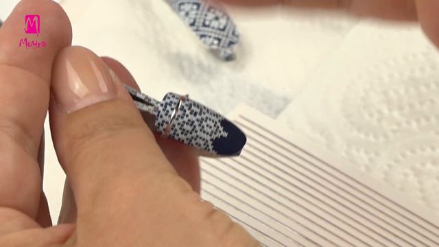 💙💅Matte, stamped manicure with shiny nail art strip (nailstamping.com) смотреть онлайн