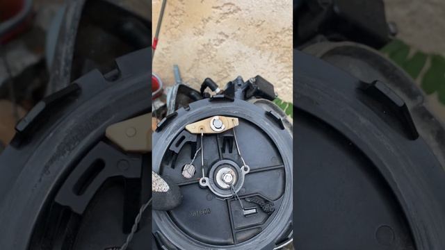 Как заправить пружину на ручном стартере для лодочного мотора YAMAHA 6