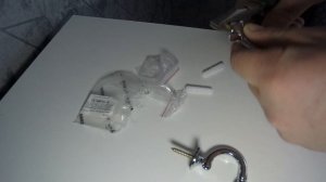 Установка подхватов для штор