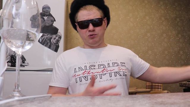 Наташа Губарева "ЗАХОДИ НА ОГОНЕК", Живу одна в деревне обзор влога. смотреть онлайн