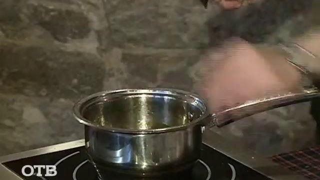 Мужчина на кухне: тыквенный суп-пюре смотреть онлайн