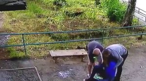 Пьяные быдло и пьяная баба