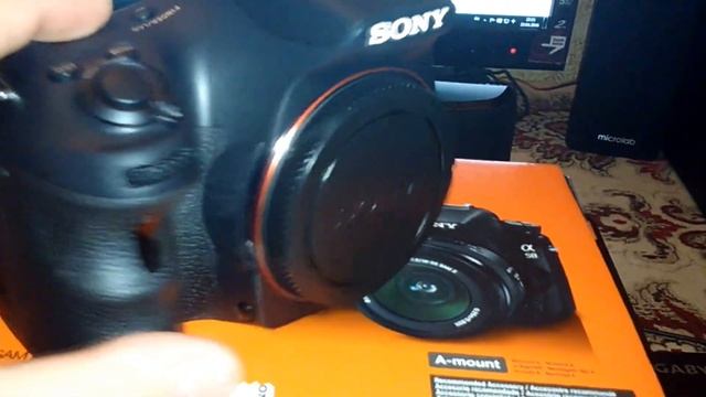 Unboxing Sony Alpha SLT A58K (на русском). смотреть онлайн