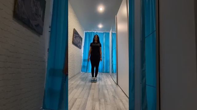 Тренировка на скакалке с Мариной Сасс смотреть онлайн