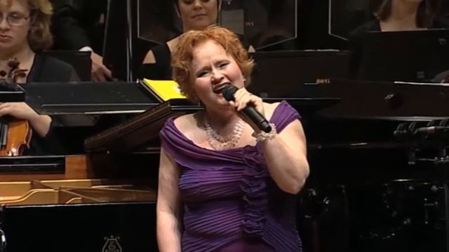 A Gershwin Tribute - Foggy Day in London Town смотреть онлайн