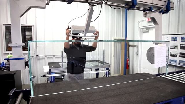 Reveal UV Bonded Vertical Glass Process смотреть онлайн