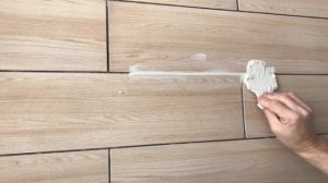 КАК ЗАТЕРЕТЬ ШВЫ НА ПЛИТКЕ / ЗАТИРАЕМ ШВЫ НА ПЛИТКЕ БЫСТРО И ПРОСТО