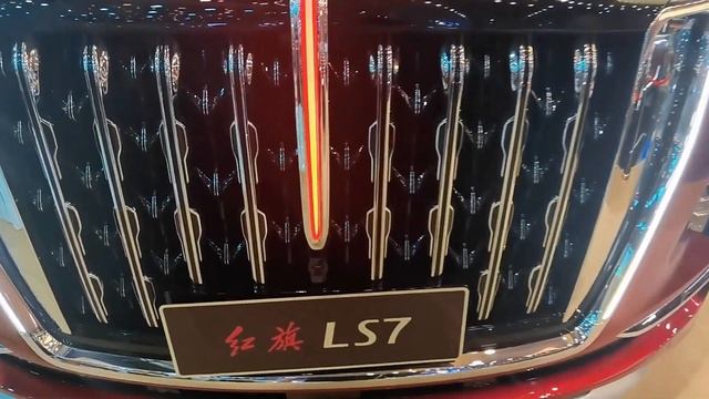 Auto Show -Hong Qi LS7,HQ9 And HS7 In-depth Walkaround