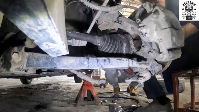 how to replace drive shaft hyundai elantra ... #hyundai #elantra смотреть онлайн