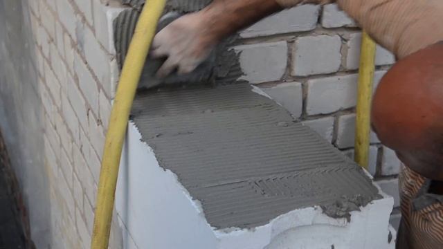 EK3000 замешивание и кладка