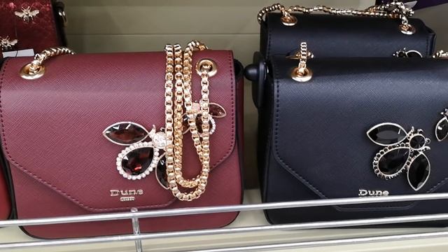 ?ВЫГНАЛИ из магазина ФАМИЛИЯ ?Короткий обзор на 23 февраля, СУМКИ не хуже ФИКС ПРАЙС февраль 2019 смотреть онлайн