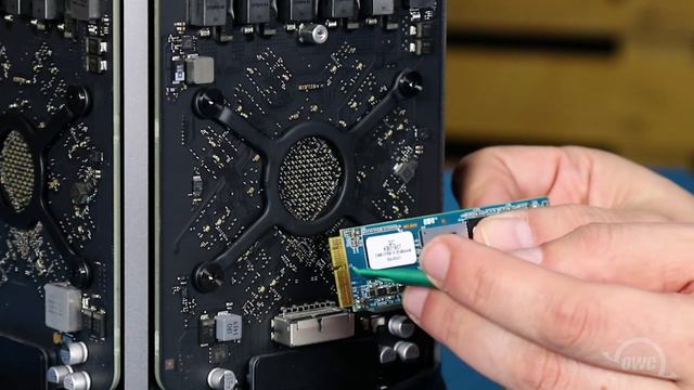 How to Upgrade the SSD in a 2013 Mac Pro with the OWC Aura Pro X смотреть онлайн