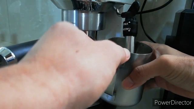 HOW TO STEAM |Delonghi Dedica ☕ #delonghi #easysteps #dedica #steaming #espresso #basic #tutorial смотреть онлайн