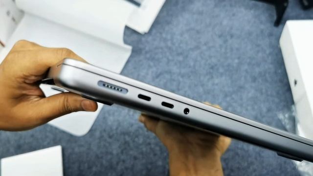 APPLE MACBOOK PRO M1 PRO UNBOXING | LATE 2021 смотреть онлайн
