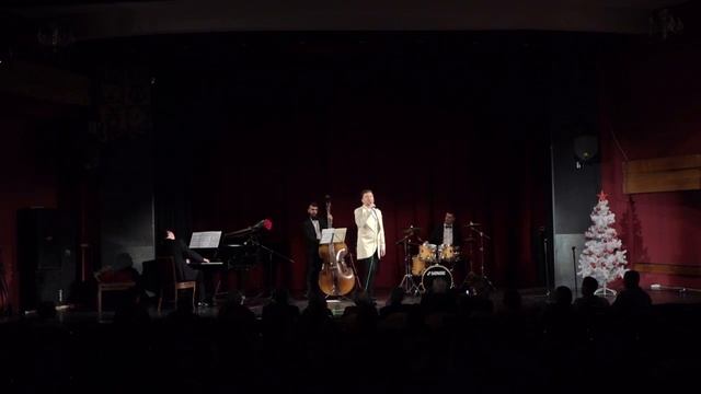 Илья Ушуллу - "Серенада Трубадура" смотреть онлайн