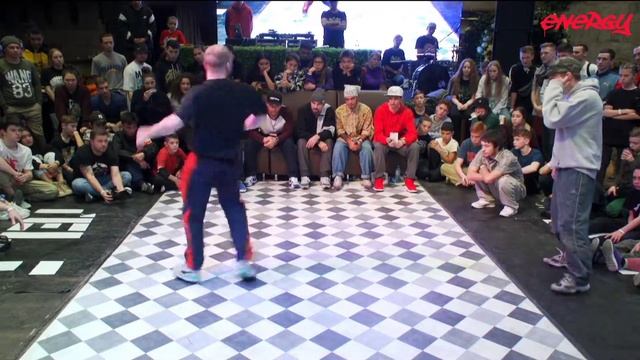 Break smart Бука VS Goldy смотреть онлайн