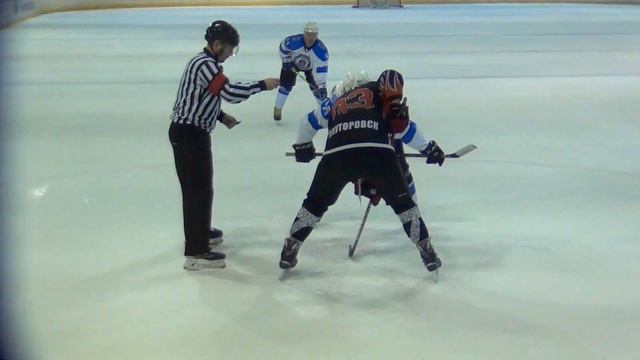 03.Тюменский р. - Атлант. Ялуторовск. Финал. Буллит победный смотреть онлайн