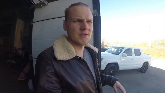 Нашёл мопед на даче. Заколхозим? смотреть онлайн