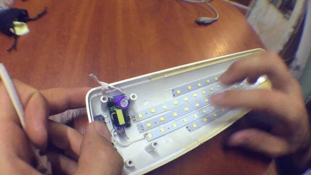 Крутая настольная лампа своими руками! 3 в 1 LED USB Розетка смотреть онлайн