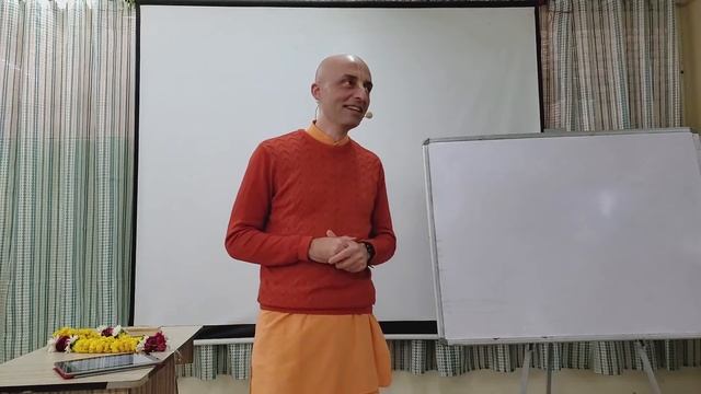 16. Е. М. Ватсала прабху. Шри Ишопанишад. 24.12.2019 г. Лекция 16. смотреть онлайн