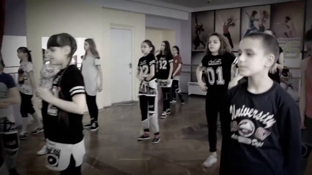 МК по Hip-hop в студии "Dallas" от Сыргий Миши и Винник Даши смотреть онлайн