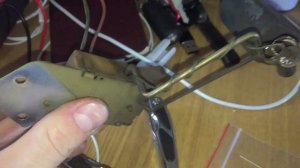 Копеечный ремонт Датчика низкого уровня топлива