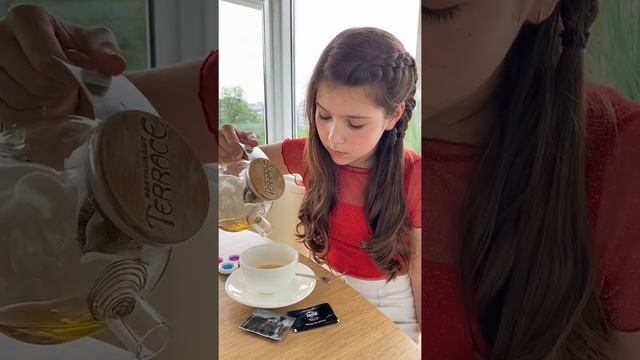 На день рождения никто не пришёл ? смотреть онлайн