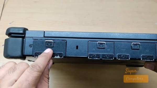 Dell latitude 14 Rugged Extreme 7414 | Siyan Computers | English