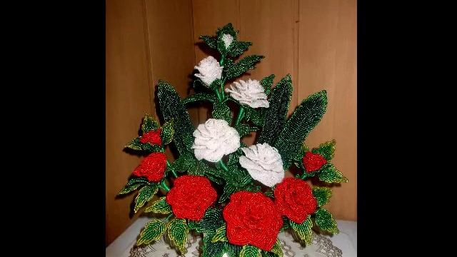Top Beaded Roses. Лучшие розы из бисера. смотреть онлайн