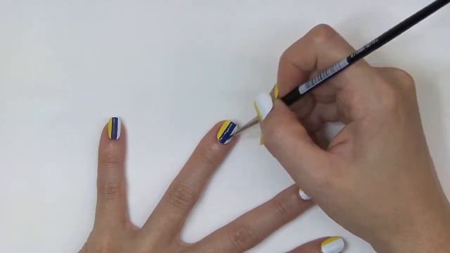 Brice Marden. Nail polish tutorial смотреть онлайн