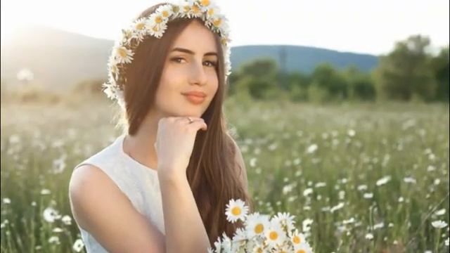 Ой, цветы, цветы, цветы! (сл. и муз. Ю. Старцева. автор клипа - Анфиса Сербина) смотреть онлайн