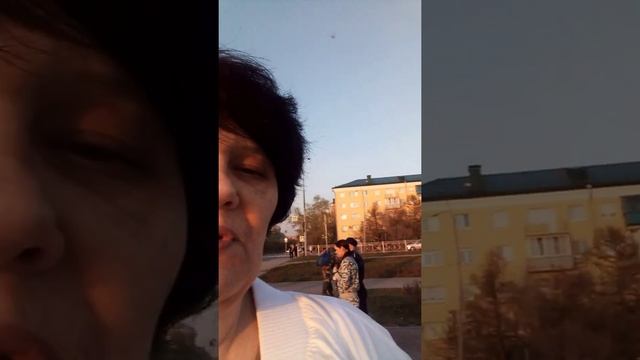 Прогулка 8 мая по Набережной Омска смотреть онлайн