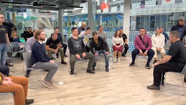 Тренинг Михаила Грудева в Сколково - онлайн-версия. Боевой Интеллект. Принципы ИЗВОР для жизни. смотреть онлайн