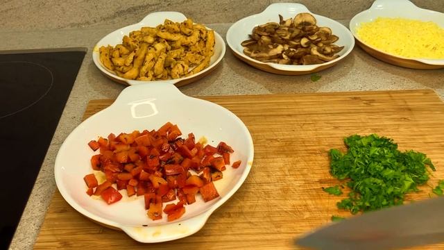 КЕСАДИЛЬЯ С КУРИЦЕЙ !!!ОЧЕНЬ ВКУСНЫЙ РЕЦЕПТ!! GUESADILLA RECIPE CHICKEN смотреть онлайн